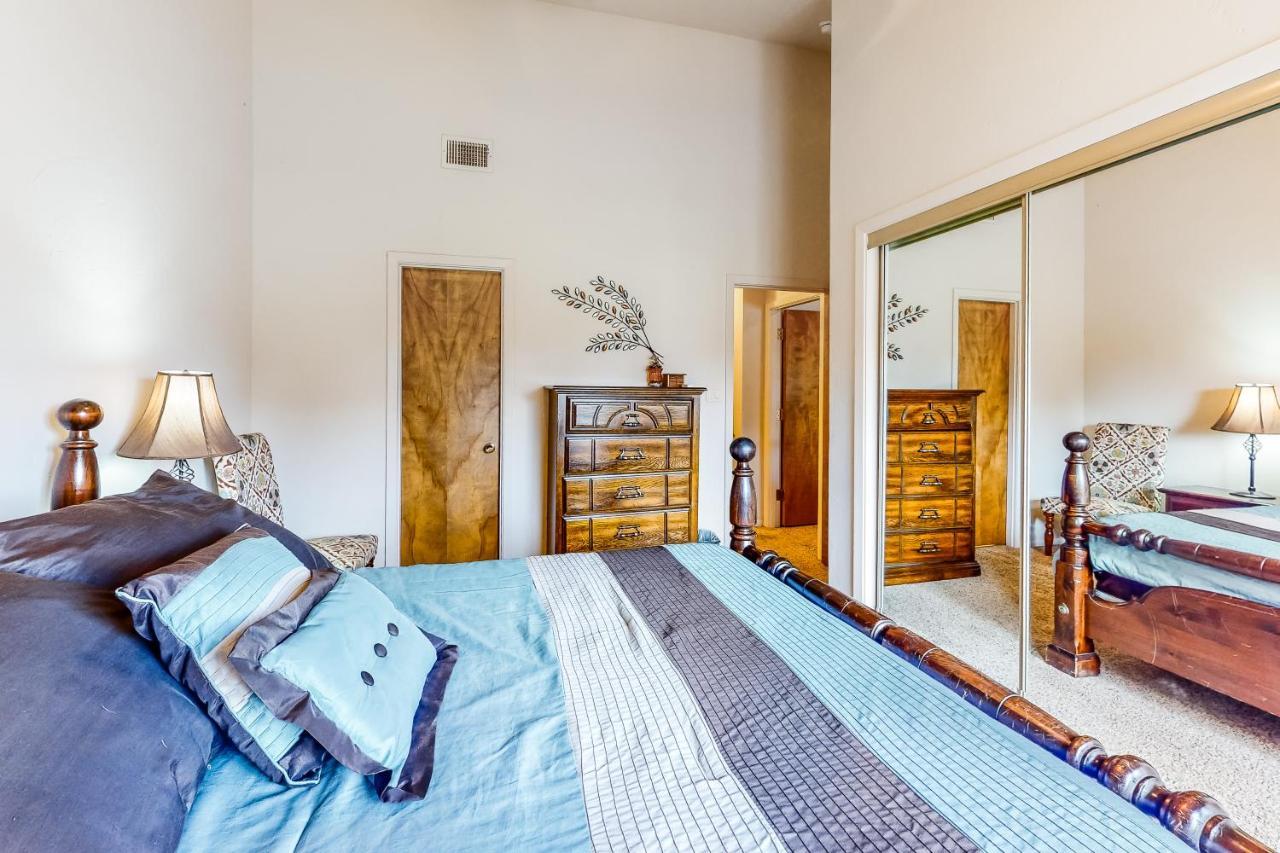 Pines 4031 Apartment พาโกซาสปริงส์ ภายนอก รูปภาพ